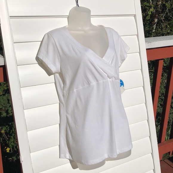 Columbia Tops - NWT Omni-freeze advance cooling Columbia short sleeve top